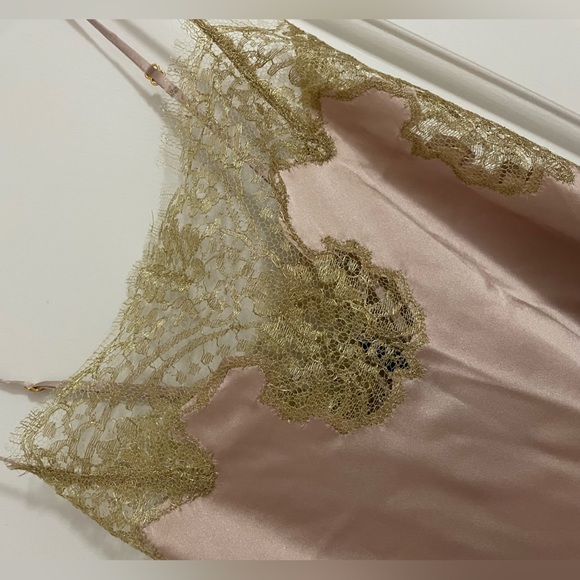 Gilda & Pearl silk sets - Picture 7 of 11